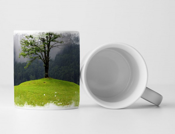 Paul Sinus Art Tasse Geschenk Landschaftsfotografie – Einsamer Baum auf Wiesenhügel