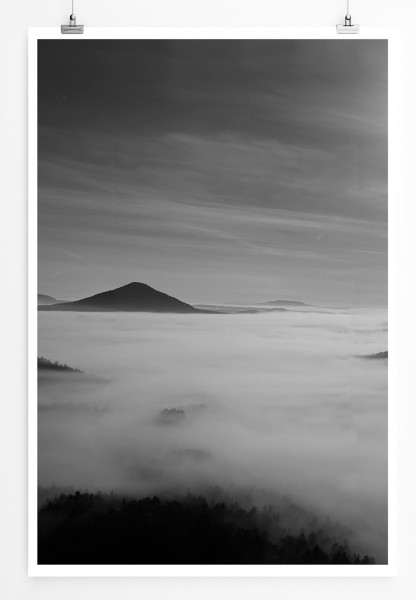 Paul Sinus Art 90x60cm Poster Vollmond über dem Nebelgebirge schwarz weiß