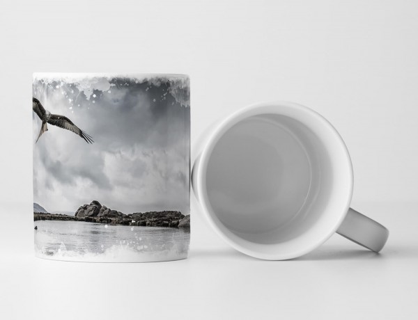 Paul Sinus Art Tasse Geschenk Naturfotografie – Adler fliegt über britische Landschaft