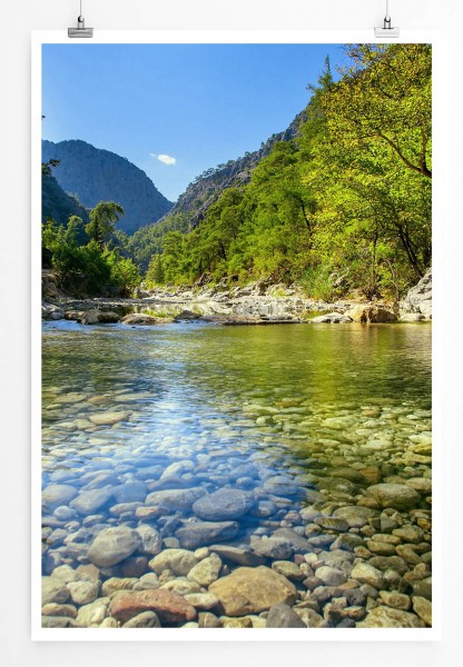 Paul Sinus Art 60x90cm Landschaftsfotografie Poster Flussbett im Sommer