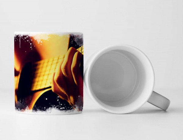 Paul Sinus Art Tasse Geschenk Mann spielt klassische Gitarre – Closeup Fotografie