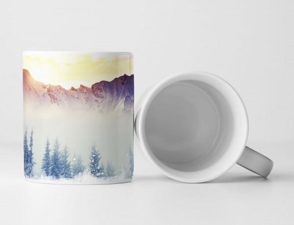 Paul Sinus Art Tasse Geschenk Landschaftsfotografie – Nadelwald vor Bergen