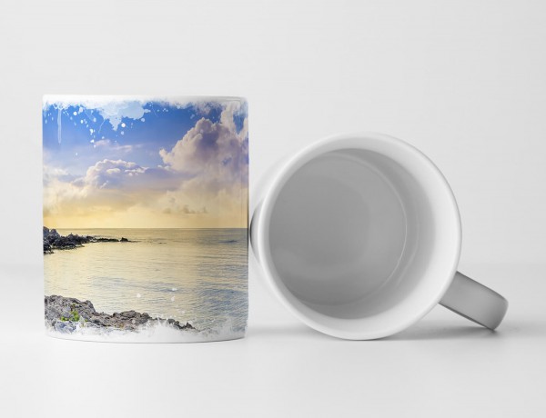 Paul Sinus Art Tasse Geschenk Landschaftsfotografie – Meer an blühender Felsenküste