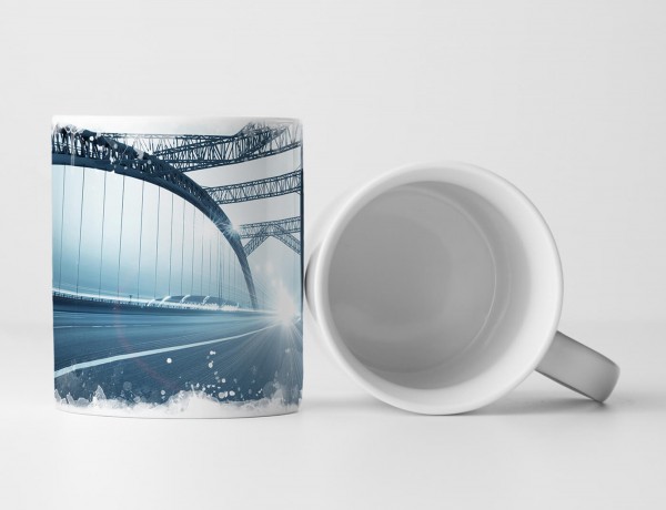 Paul Sinus Art Tasse Geschenk Architekturfotografie – Moderne Brücke bei Nacht