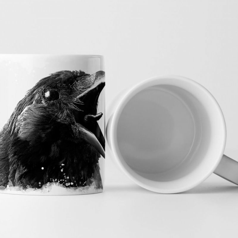 Tasse Geschenk Tierfotografie – Krächzende Krähe schwarz weiß