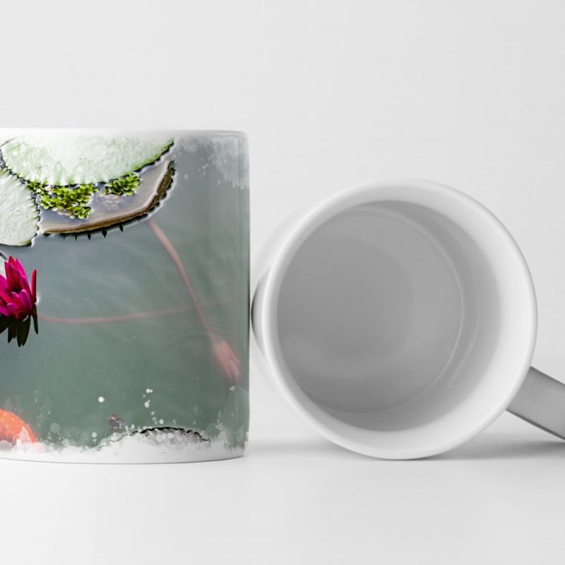 Tasse Geschenk Naturfotografie – Goldfischteich mit Seerosenblüten