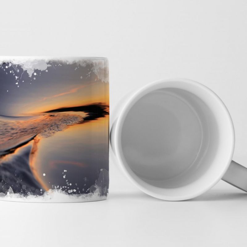 Tasse Geschenk Nahaufnahme – Wellen eines Flusses