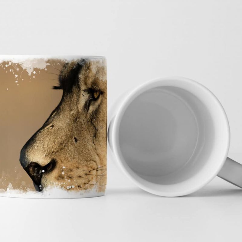 Tasse Geschenk Tierfotografie – Mächtiger Löwe im Seitenprofil