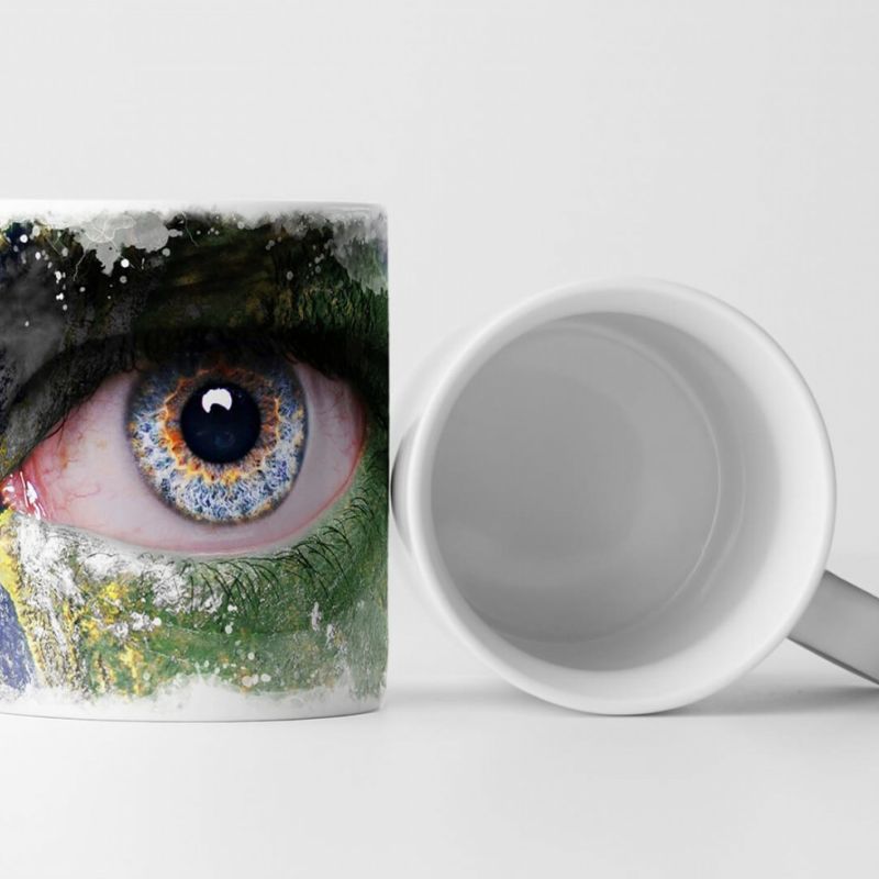 Tasse Geschenk Fotocollage – Das Gesicht der Erde mit blauem Auge