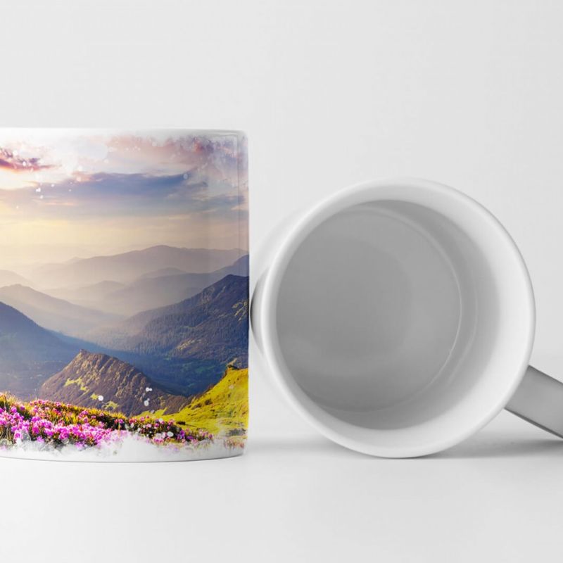 Tasse Geschenk Künstlerische Fotografie – Leuchtend pinke Rhododendronwiese Ukraine