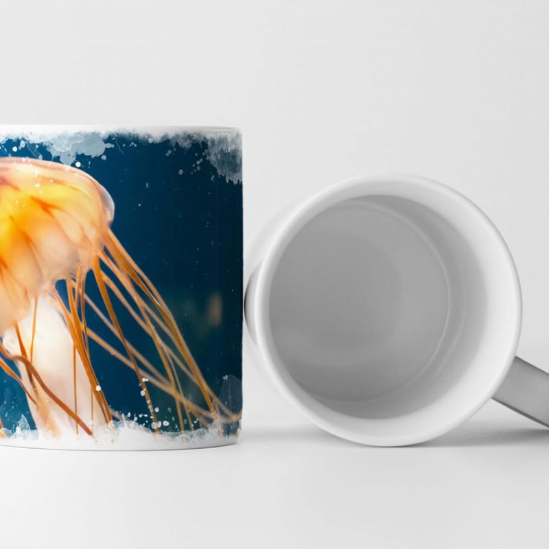 Tasse Geschenk Tierfotografie – Orange Qualle mit langen Tentakeln