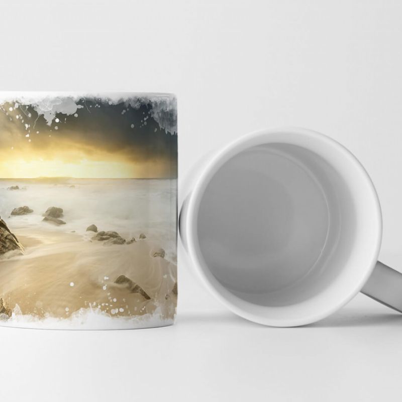 Tasse Geschenk Landschaftsfotografie – Strand mit Sonne und dramatischen Wolken