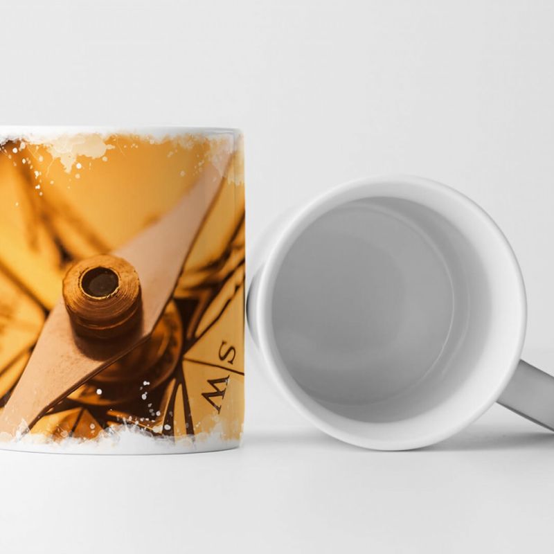 Tasse Geschenk Künstlerische Fotografie – Alter Kompass im Vintage Stil