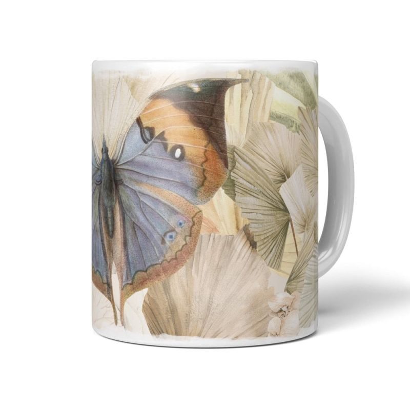 Dekorative Tasse mit schönem Motiv Vintage Schmetterling Blüten Pastelltöne Beige Wunderschön