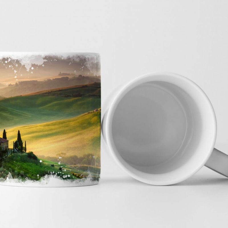 Tasse Geschenk Landschaftsfotografie – Haus in der Toskana in Hügellandschaft Italien