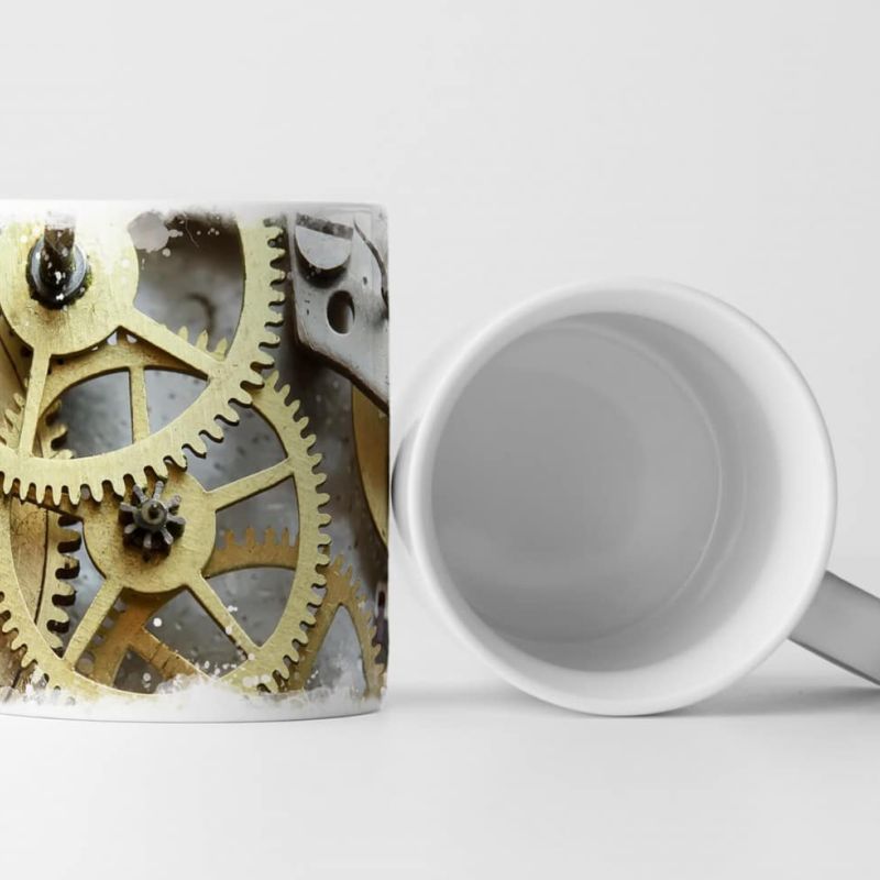 Tasse Geschenk altes Uhrwerk mit Schrauben