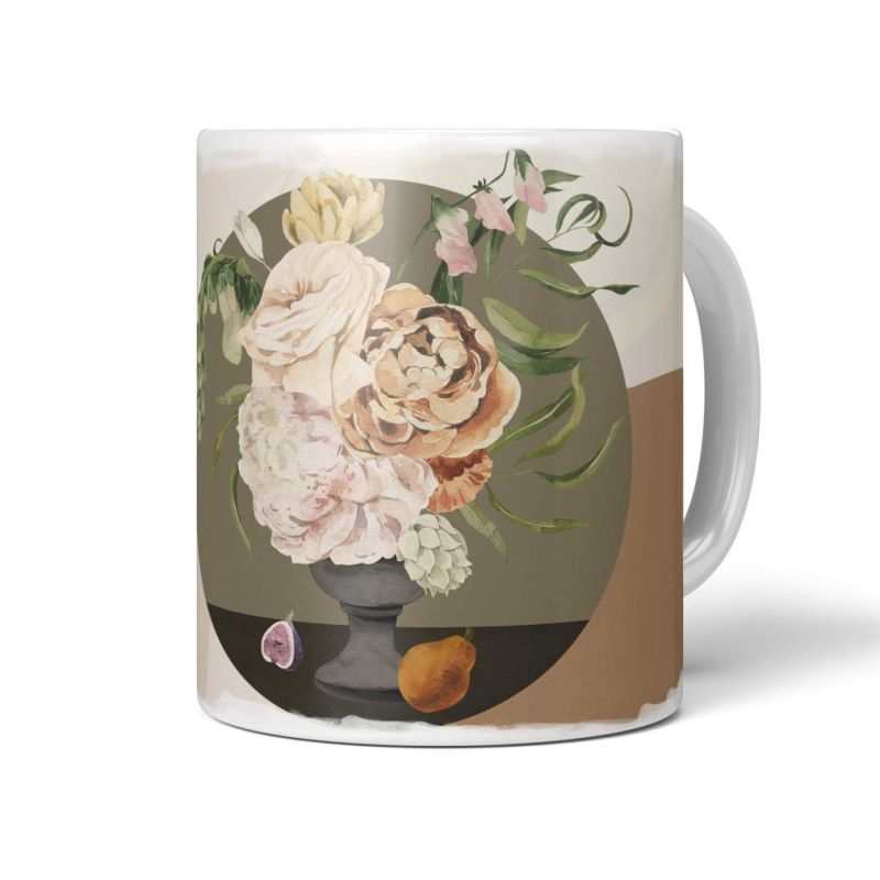 Dekorative Tasse mit schönem Motiv Vintage Pastelltöne Blumen Blumenstrauß Vase Bouquet