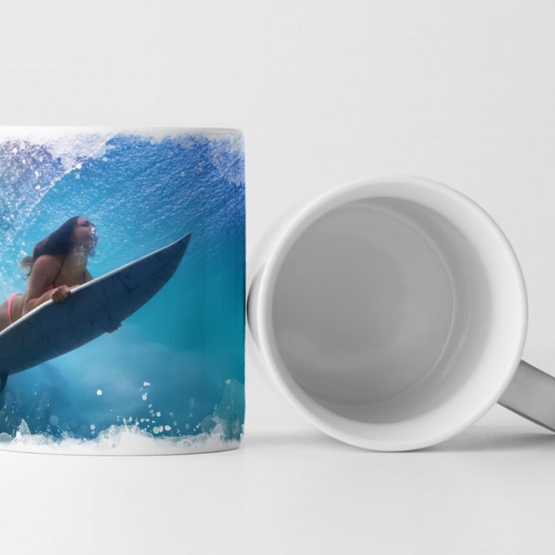 Tasse Geschenk Fotografie – Surfergirl in Action