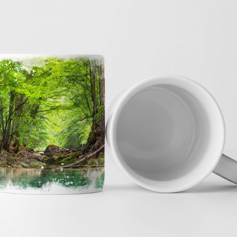 Tasse Geschenk Landschaftsfotografie – Fluss im tiefsten Bergwald