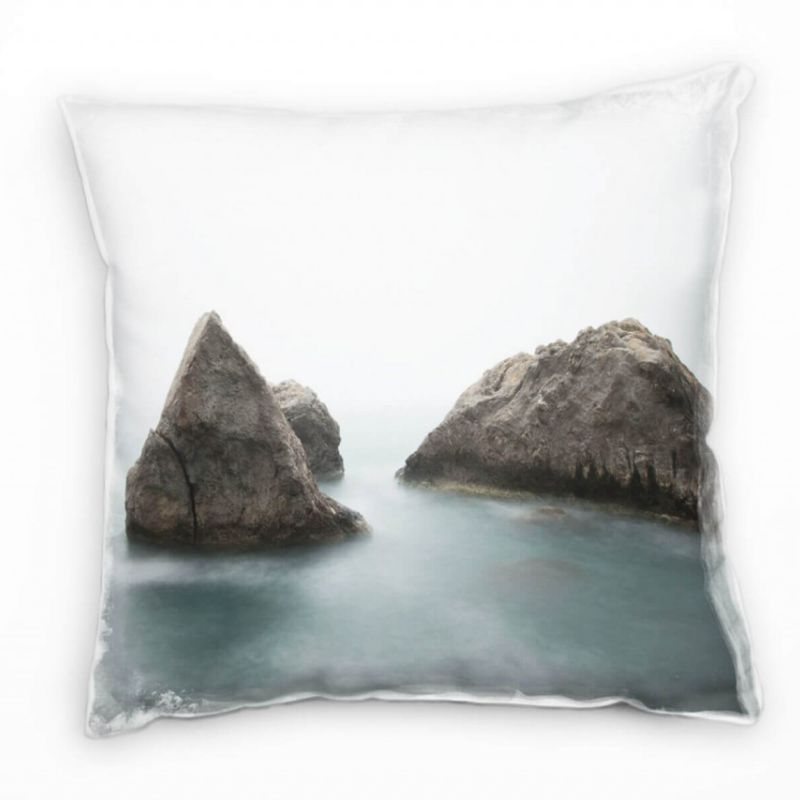 Meer, grau, Nebel am Morgen über Felsen Deko Kissen 40x40cm für Couch Sofa Lounge Zierkissen