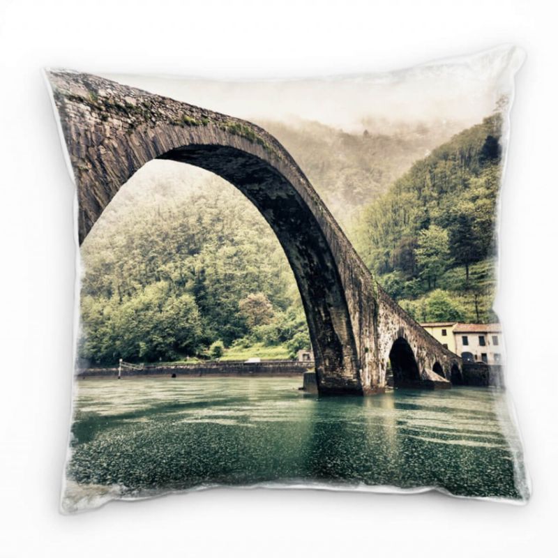 Urban, grün, braun, Brücke des Teufels, Italien Deko Kissen 40x40cm für Couch Sofa Lounge Zierkissen