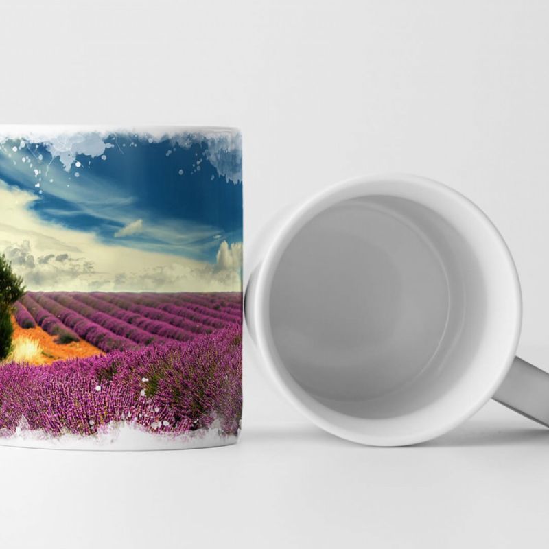 Tasse Geschenk Landschaftsfotografie – Blühendes Lavendelfeld in der Sonne