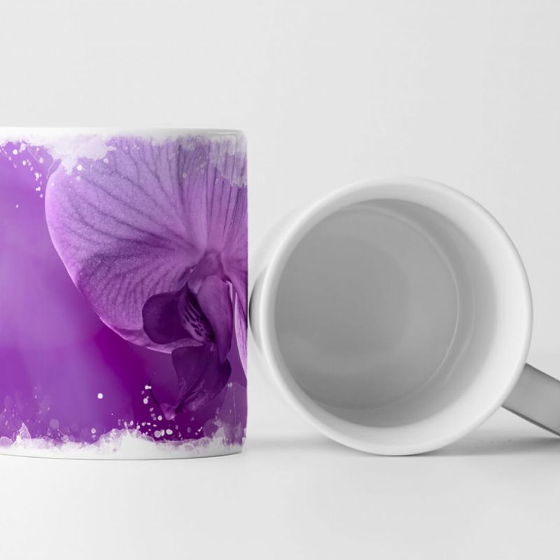 Tasse Geschenk Naturfotografie – Lila Orchidee auf lila Hintergrund