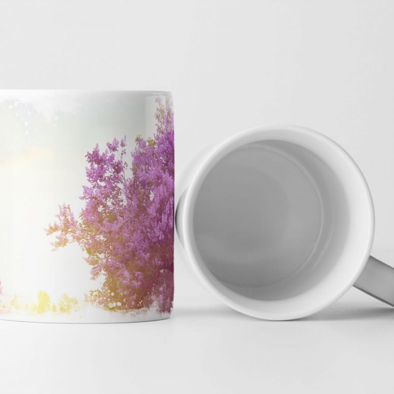 Tasse Geschenk Landschaftsfotografie – Frühlingslandschaft mit Fliederbüschen