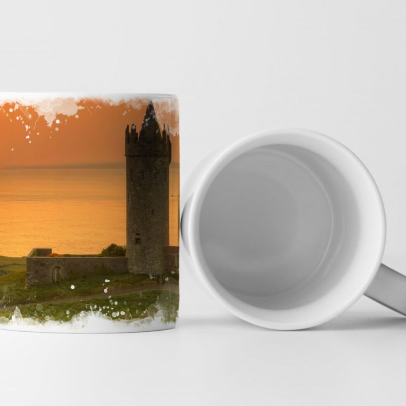 Tasse Geschenk Landschaftsfotografie – Burg am orangen Himmel