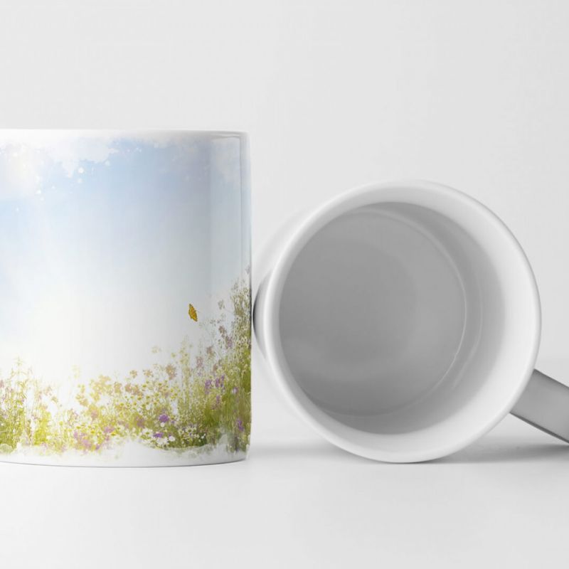 Tasse Geschenk Landschaftsfotografie – Sommerwiese unterm blauen Himmel