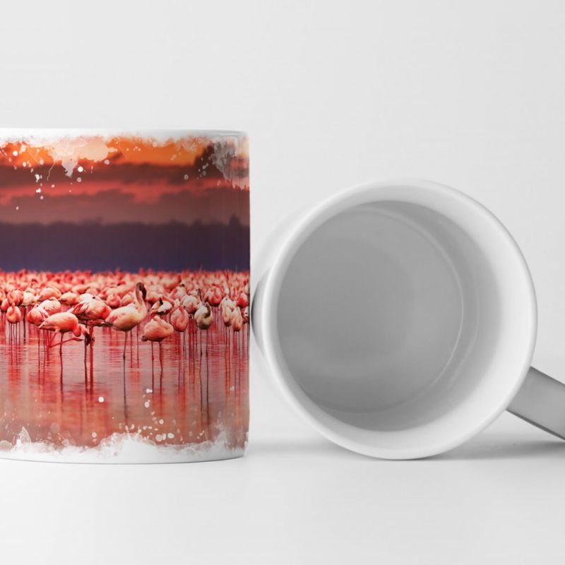 Tasse Geschenk Landschaftsfotografie – Afrikanische Flamingogruppe bei Sonnenaufgang