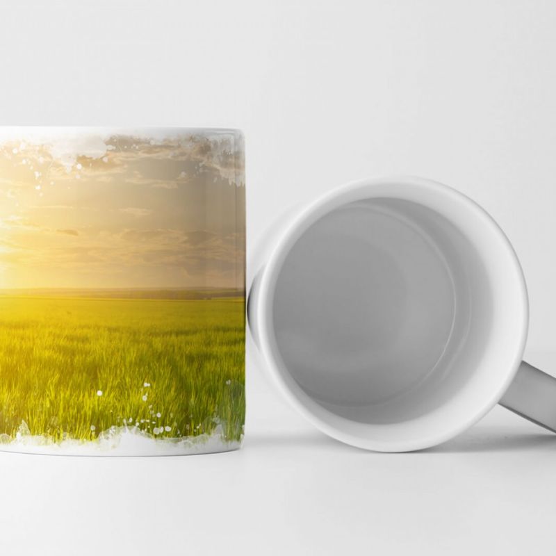 Tasse Geschenk Landschaftsfotografie – Saftiges Grasfeld am Abend