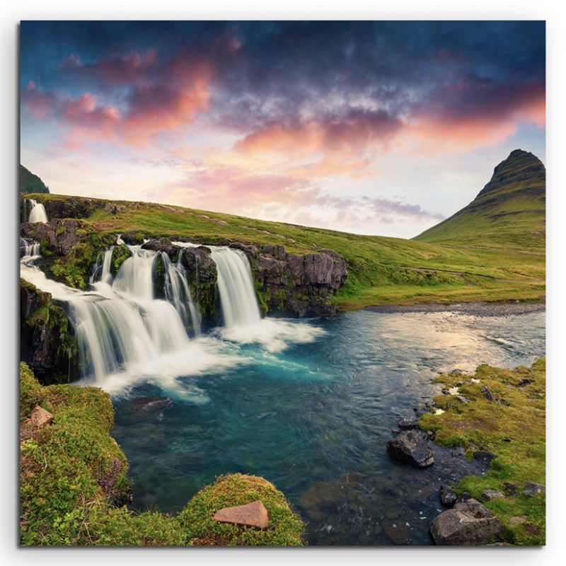 Landschaftsfotografie – Sonnenaufgang am Kirkjufell Berg, Island auf Leinwand