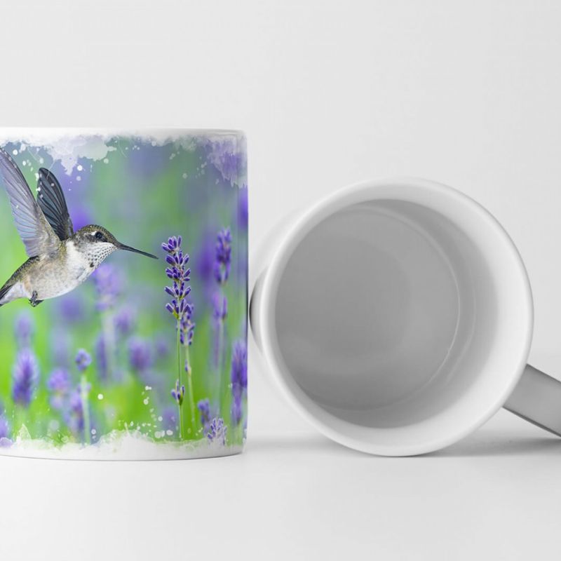 Tasse Geschenk Tierfotografie – Kolibri im Lavendelfeld