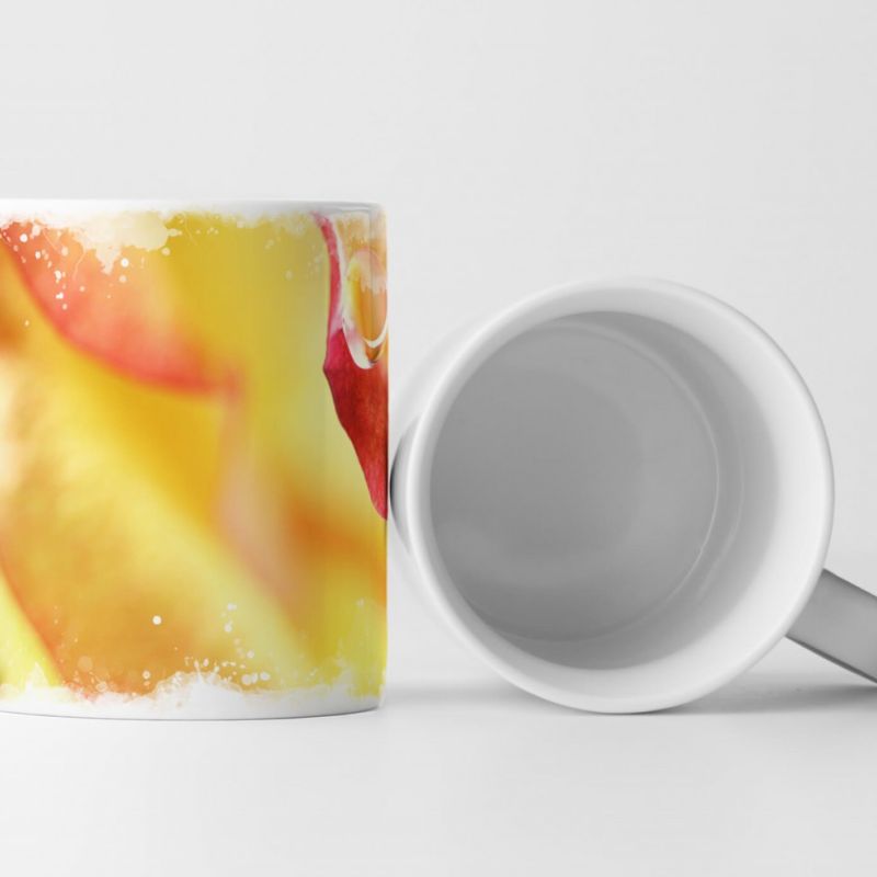 Tasse Geschenk Gelbe Blüte mit Wassertropfen