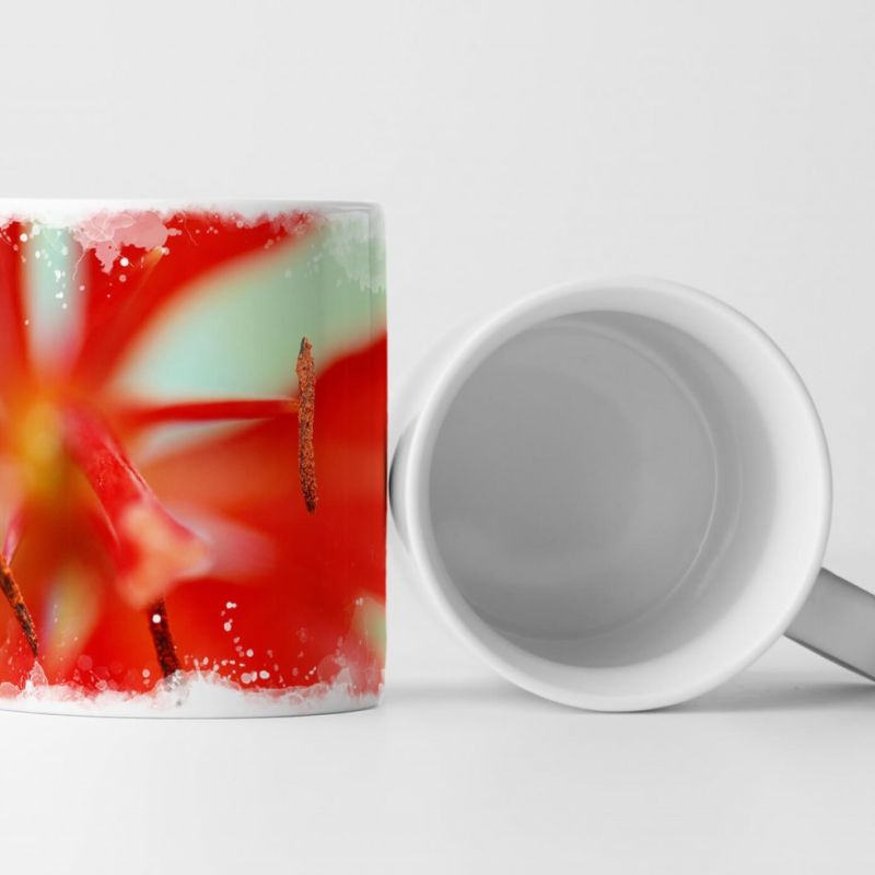 Tasse Geschenk Nahaufnahme Tulpenblüte Unscharf