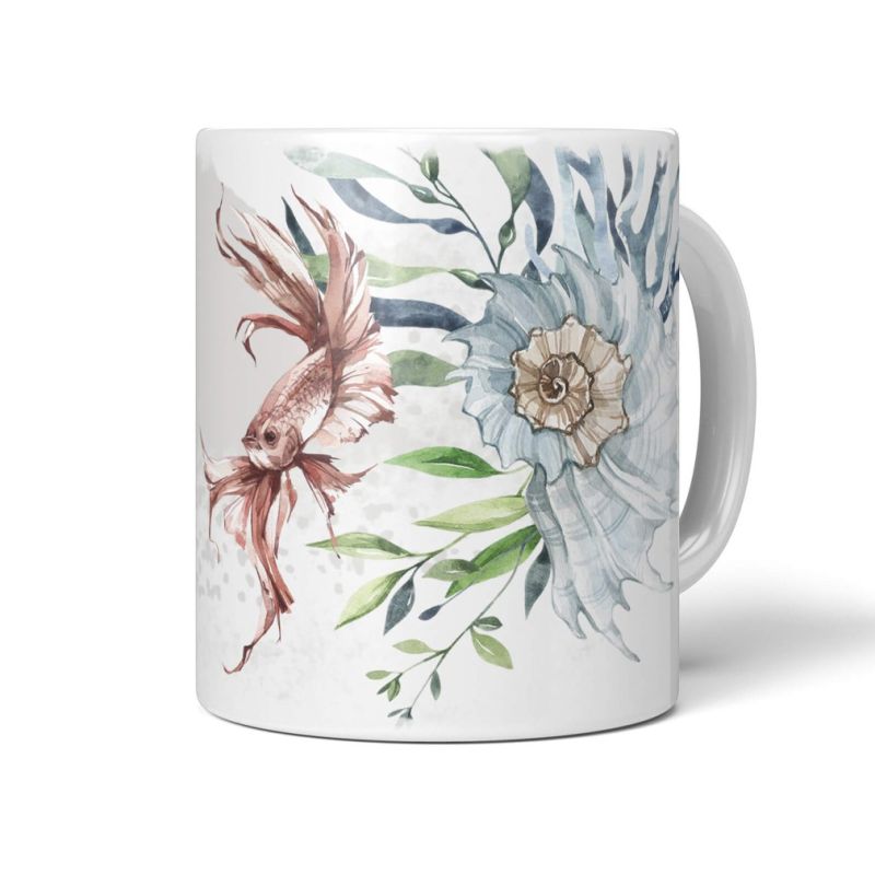 Dekorative Tasse mit schönem Motiv Fisch Kampffisch Seemuschel Wasserfarben Aquarell