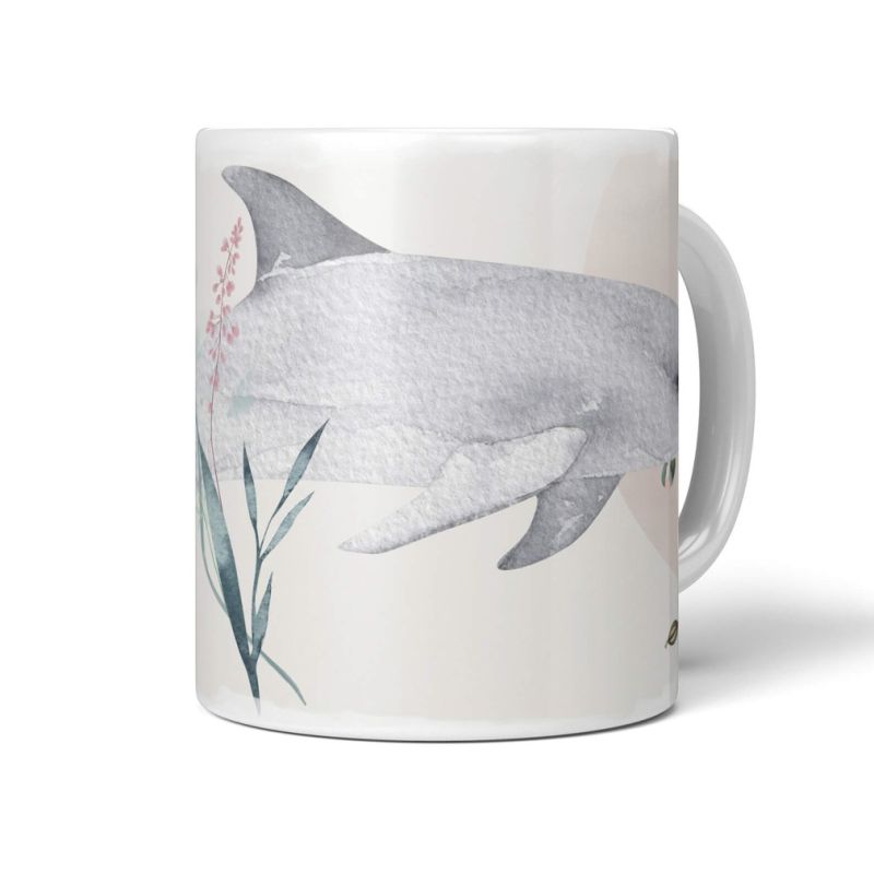 Dekorative Tasse mit schönem Motiv Delfin Blumen Wasserfarben Pastellton Aquarell