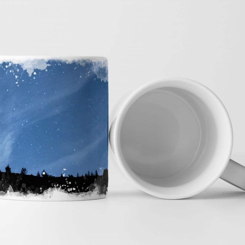 Tasse Geschenk Landschaftsfotografie – Riesiger Sternenhimmel über Baumreihe