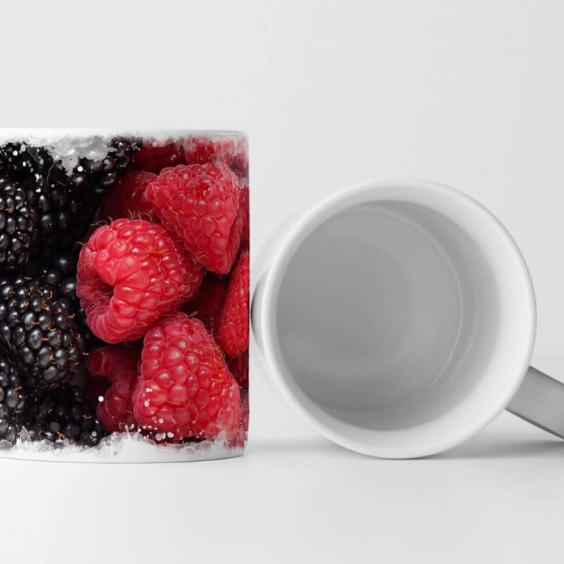 Tasse Geschenk Food-Fotografie – Verschiedene Waldbeeren