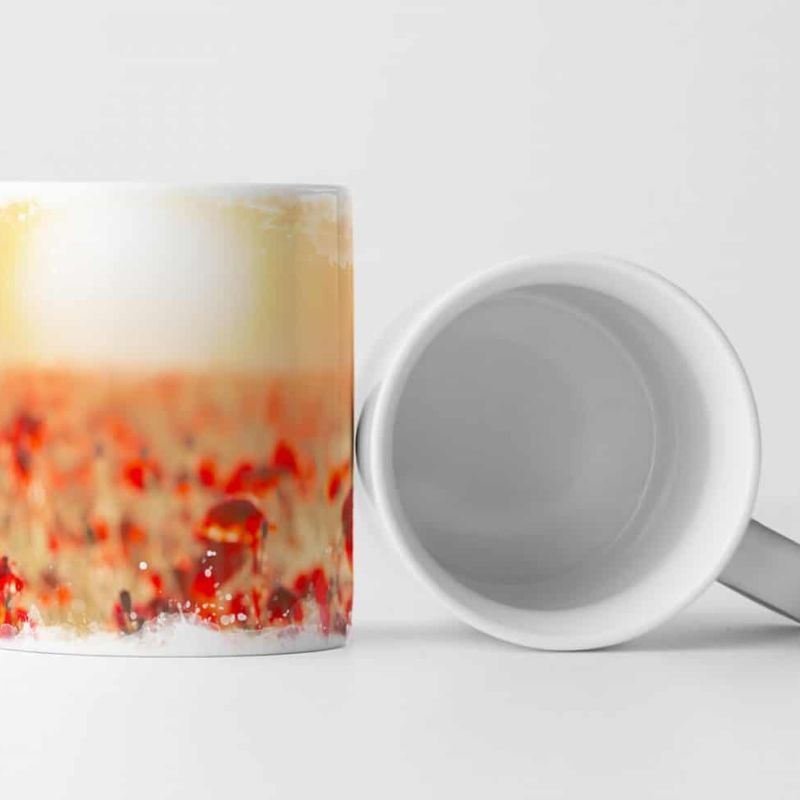 Tasse Geschenk Landschaftsfotografie – Rotes Mohnblumenfeld mit Sonne