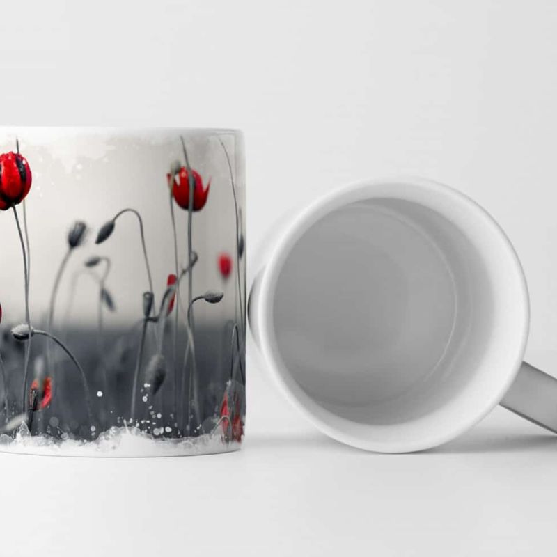 Tasse Geschenk Naturfotografie – Klatschmohn rot auf schwarz weiß